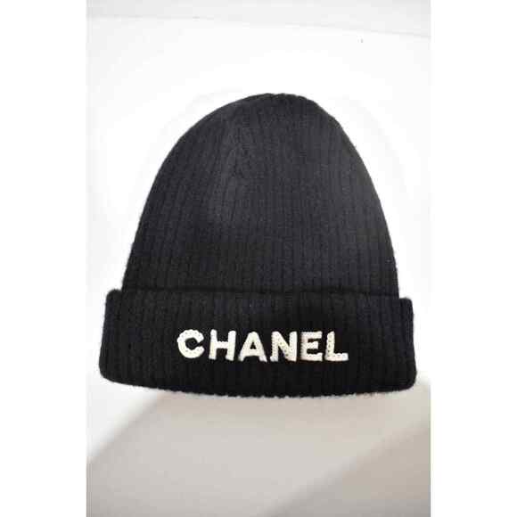 Chanel 22B Cashmere Black White Sequin CC Logo Beanie Winter Hat Cap Cloche main image 7